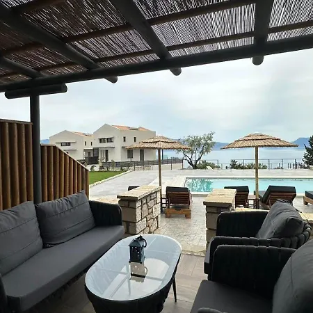 Ionian Hospitality θοη 4 Apartamento
